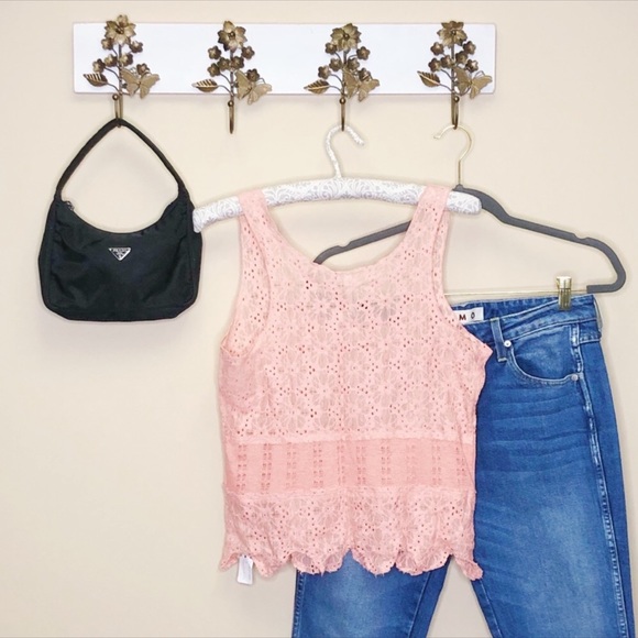 Free People Lace Sleeveless Pink Festival Top - Picture 3 of 5